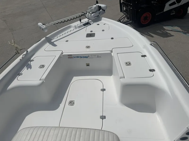 Slide: The Image of Fishmaster 22 CC 2005 - 6