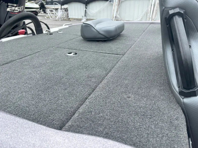 Slide: The Image of Skeeter ZXR20 2021 - 11