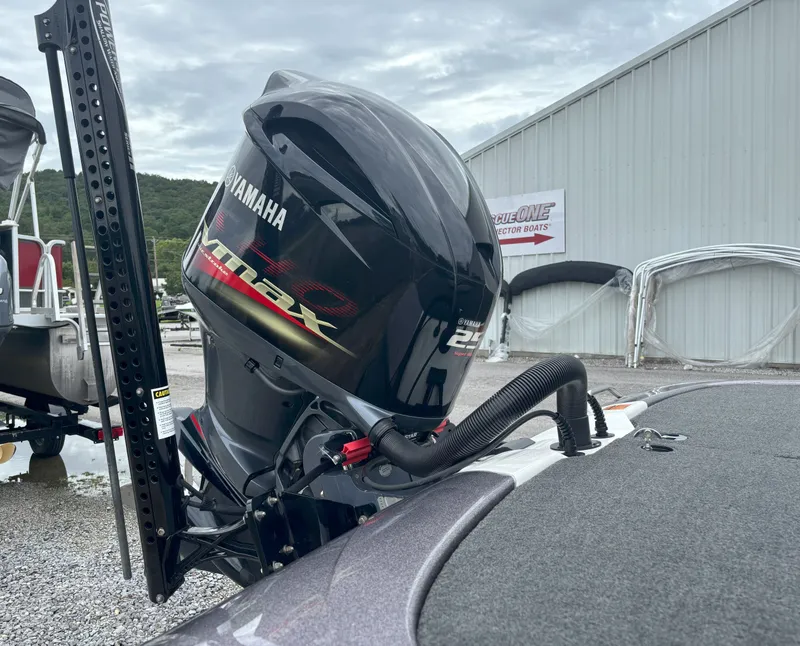 Slide: The Image of Skeeter ZXR20 2021 - 14