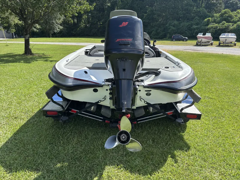 Slide: The Image of Triton Tr-19 2001 - 10