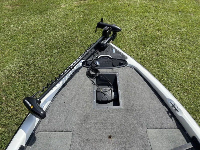 Slide: The Image of Triton Tr-19 2001 - 12