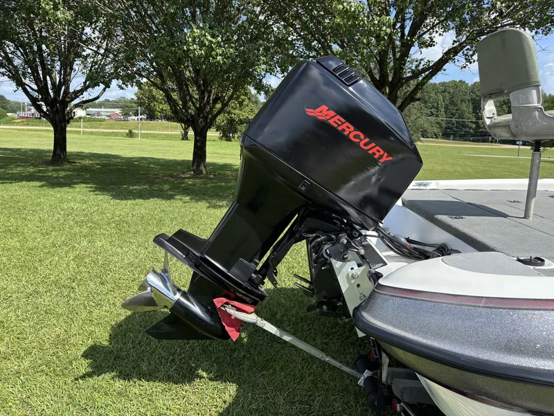 Slide: The Image of Triton Tr-19 2001 - 9