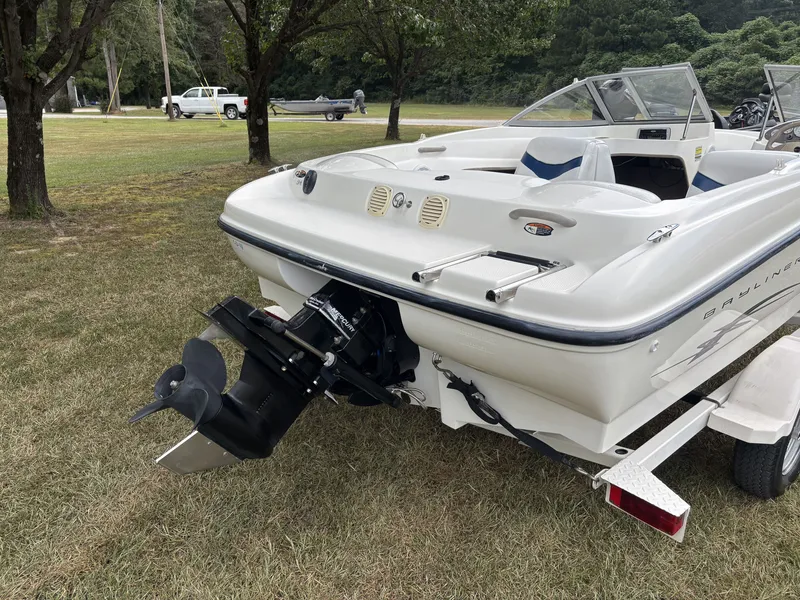 Slide: The Image of Bayliner 175 Bowrider 2004 - 5