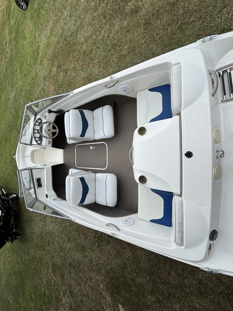 Slide: The Image of Bayliner 175 Bowrider 2004 - 8