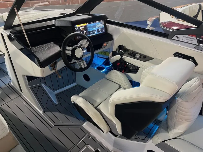 Slide: The Image of Nautique Super Air Nautique G23 2026 - 8