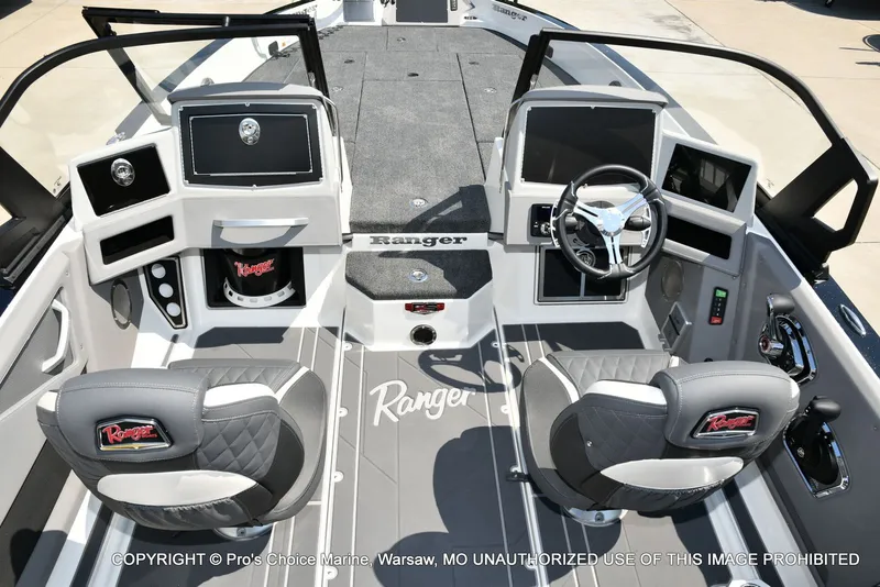 Slide: The Image of Ranger Boats 622FS Pro 2026 - 46