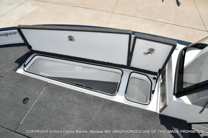 Slide: The Image of Ranger Boats 622FS Pro 2026 - 65