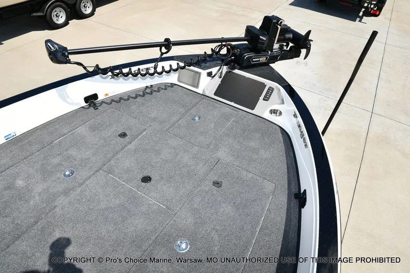 Slide: The Image of Ranger Boats 622FS Pro 2026 - 69