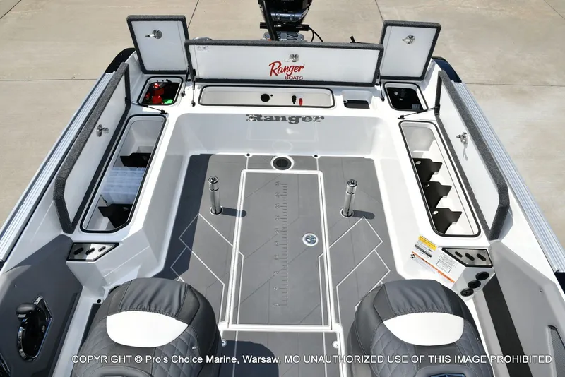 Slide: The Image of Ranger Boats 622FS Pro 2026 - 81