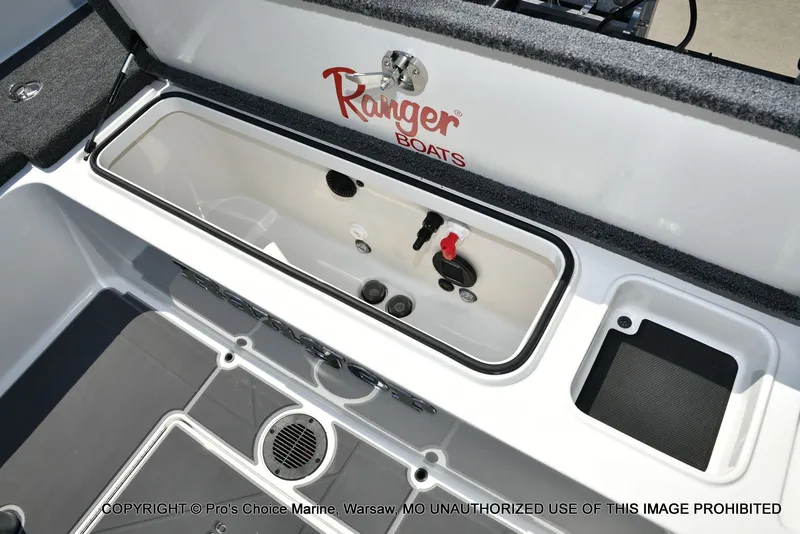 Slide: The Image of Ranger Boats 622FS Pro 2026 - 88