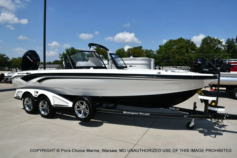 Slide: The Image of Ranger Boats 622FS Pro 2026 - 98