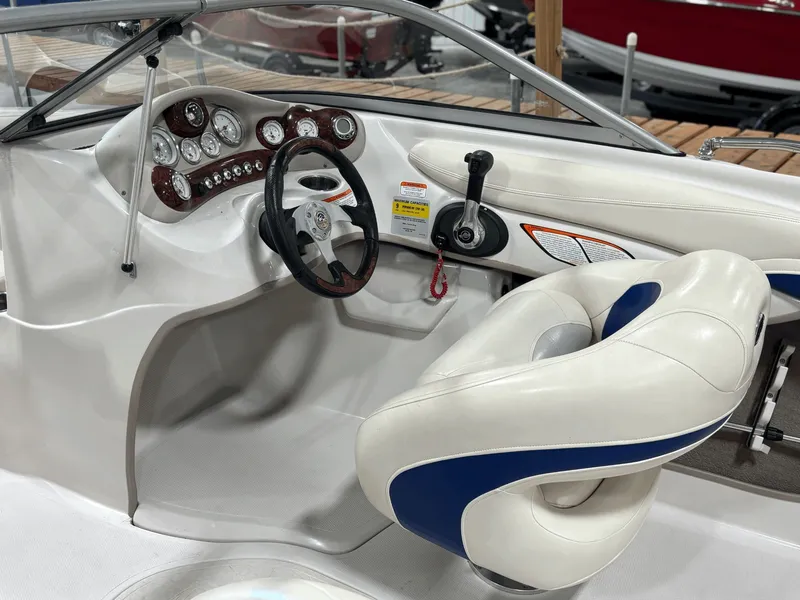 Slide: The Image of Tahoe Q7i 2010 - 12