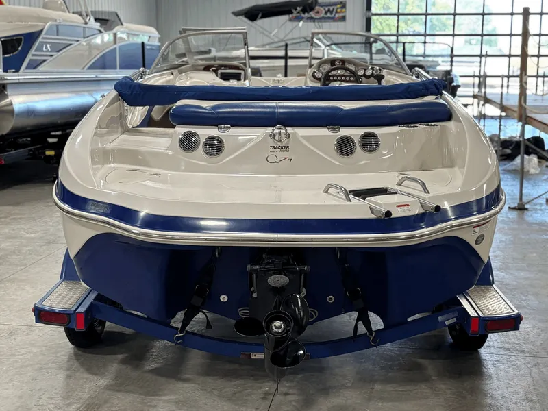 Slide: The Image of Tahoe Q7i 2010 - 5