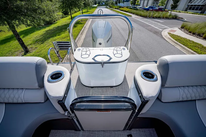 Slide: The Image of Tahoe Cascade 25 Quad Lounge 2025 - 26