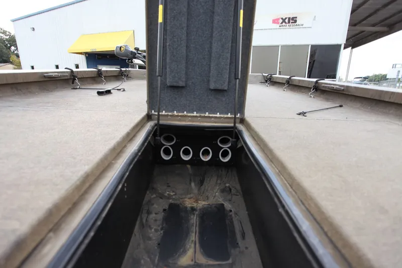 Slide: The Image of G3 Sportsman 1810 2022 - 5