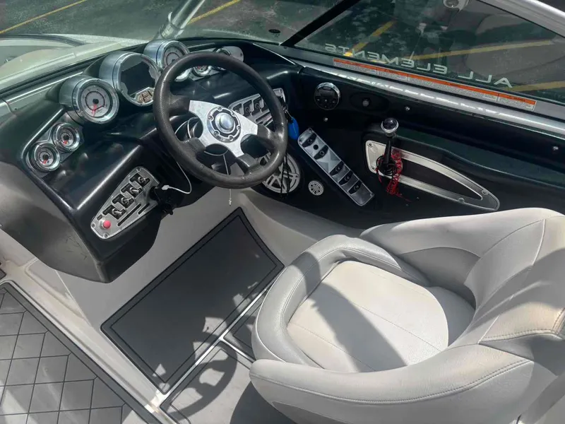 Slide: The Image of MasterCraft X-35 2008 - 11