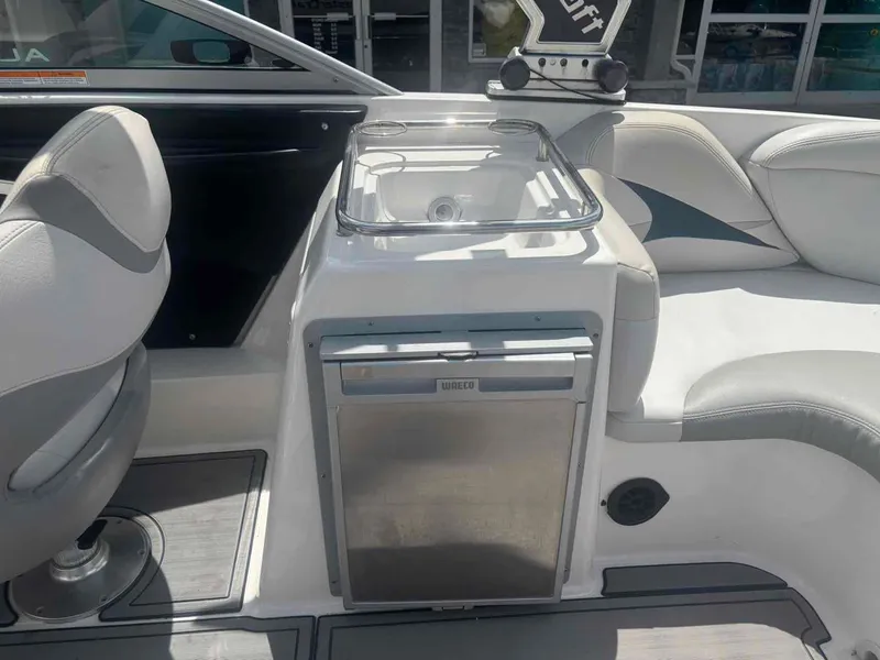 Slide: The Image of MasterCraft X-35 2008 - 14