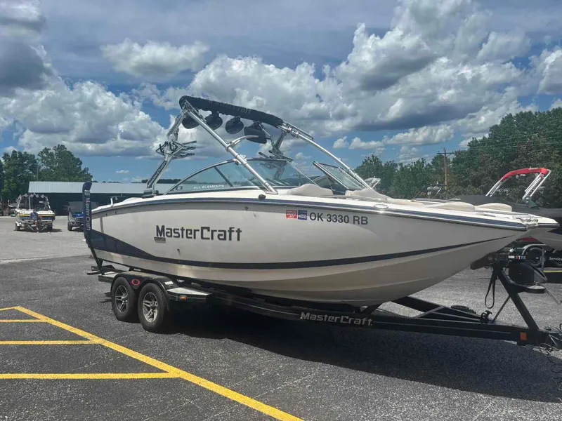 Slide: The Image of MasterCraft X-35 2008 - 6