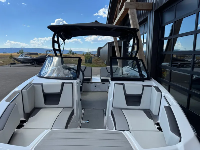 Slide: The Image of Yamaha AR220 2023 - 8