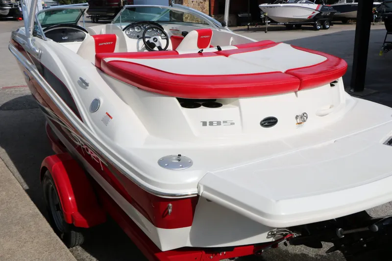 Slide: The Image of Sea Ray 185 Sport 2011 - 9