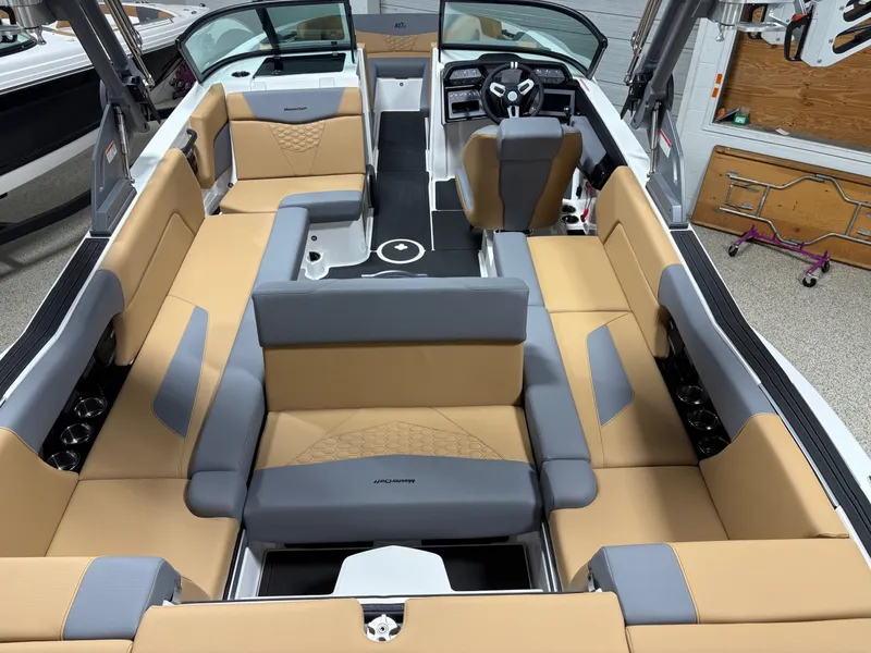 Slide: The Image of MasterCraft NXT24 2026 - 14