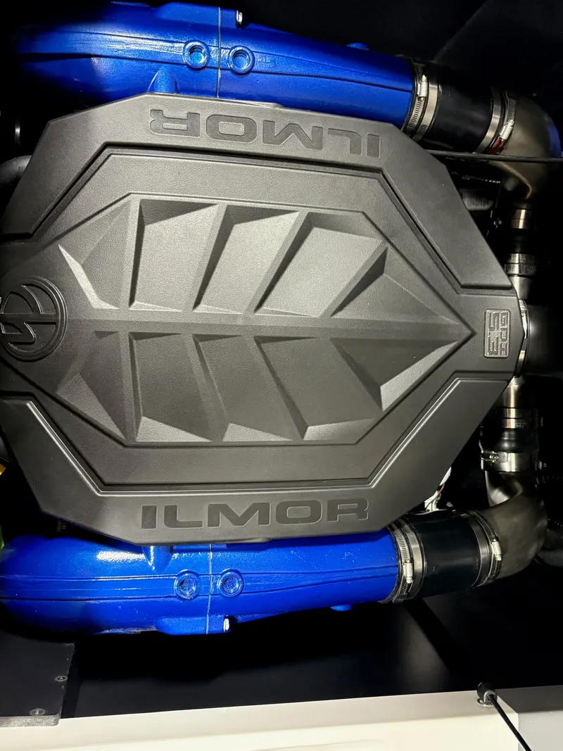 Slide: The Image of MasterCraft NXT24 2026 - 15