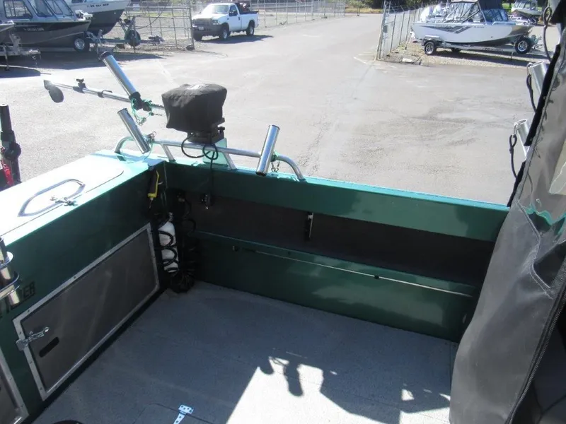 Slide: The Image of North River 21 SEAHAWK RTF 2017 - 9