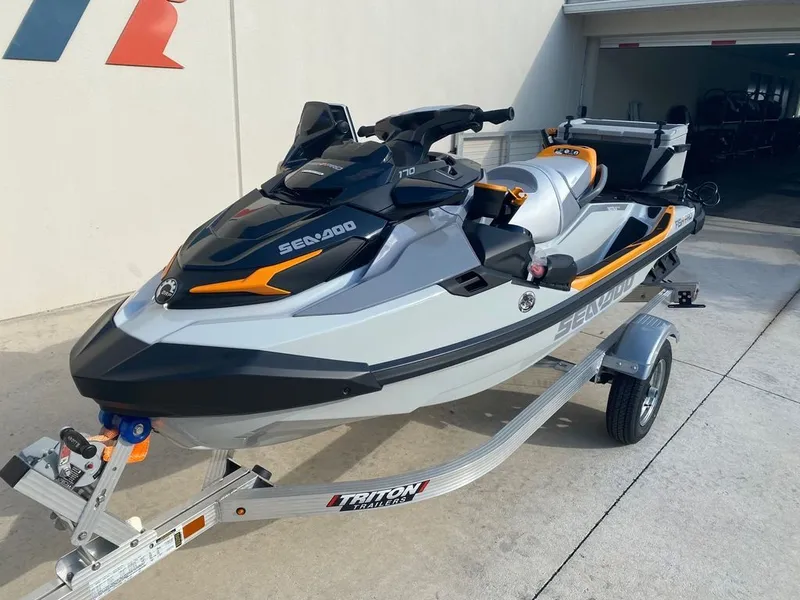 Slide: The Image of Sea-Doo FishPro Trophy 170 2025 - 5