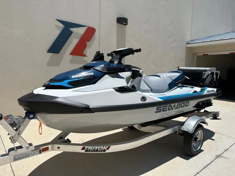 Slide: The Image of Sea-Doo FishPro™ Sport 170 BRP Premium Audio, iD 2025 - 6