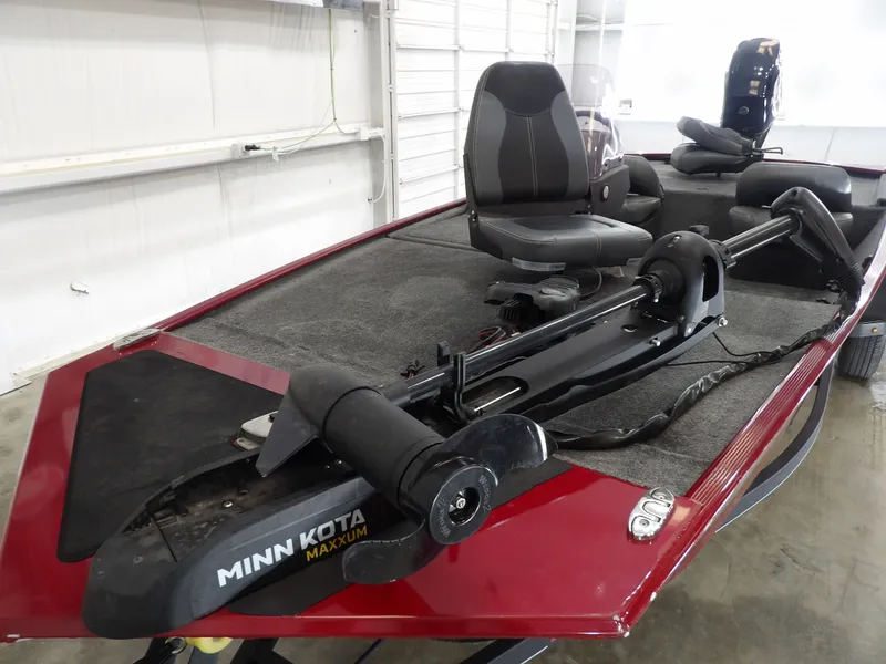 Slide: The Image of Tracker Bass Tracker Classic Limited 2022 - 11