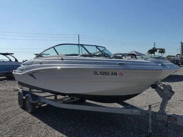 Slide: The Image of Crownline Boats Eclipse E215 XS 2023 - 3