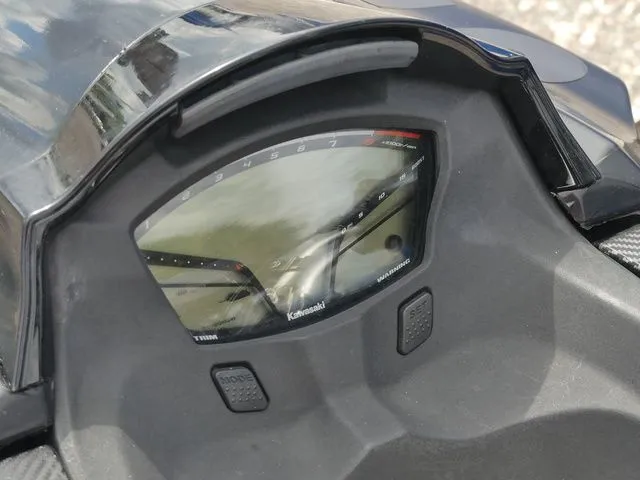 Slide: The Image of Kawasaki Jet Ski® Ultra® 310R 2015 - 11