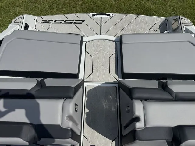 Slide: The Image of Yamaha 255XE 2024 - 35