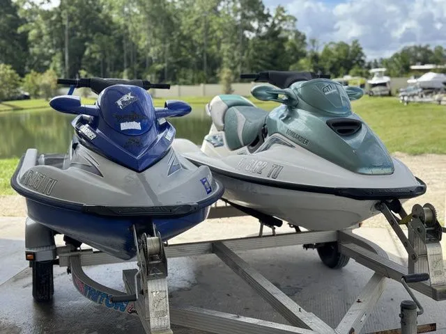 Slide: The Image of Sea-Doo RX 2001 - 13