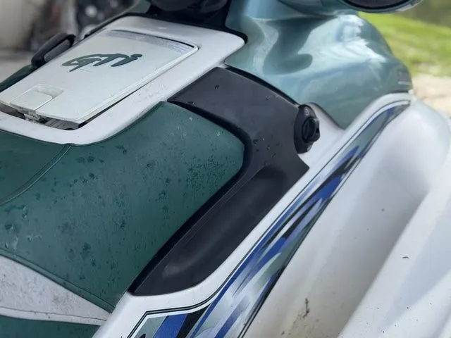 Slide: The Image of Sea-Doo RX 2001 - 18