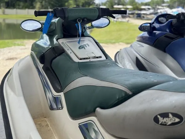 Slide: The Image of Sea-Doo RX 2001 - 22