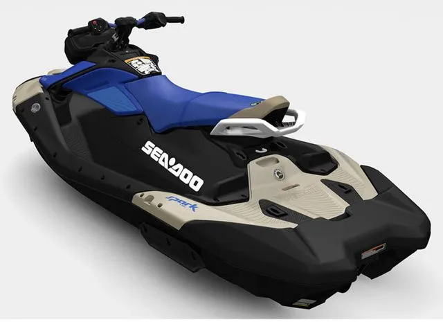 Slide: The Image of Sea-Doo Spark Trixx for 3 2025 - 7