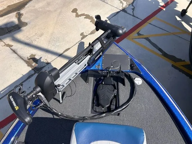 Slide: The Image of Skeeter ZX225 2021 - 13