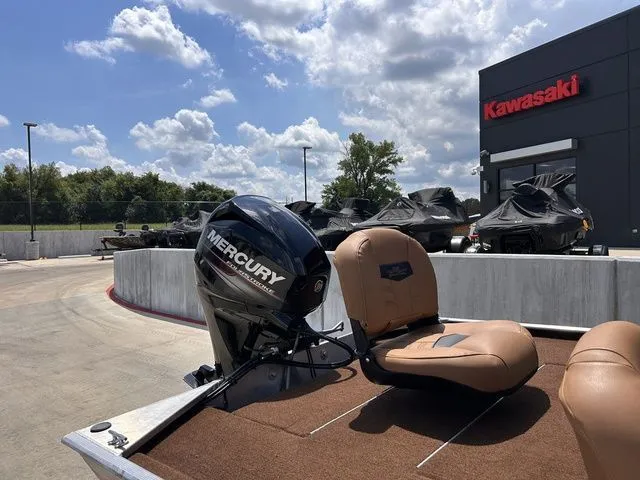 Slide: The Image of Tracker Bass Tracker 40th Anniversary Heritage Edition 2018 - 5