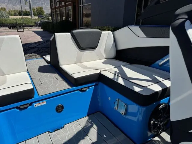 Slide: The Image of Yamaha 222XD 2023 - 14