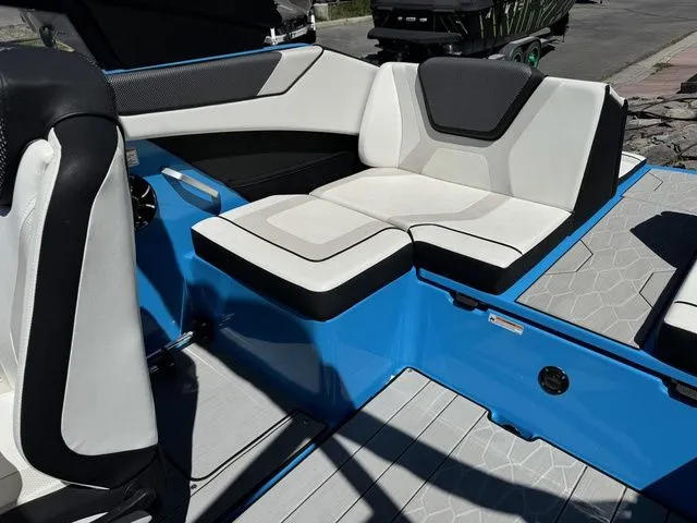 Slide: The Image of Yamaha 222XD 2023 - 15