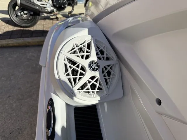 Slide: The Image of Yamaha VX 2025 - 19