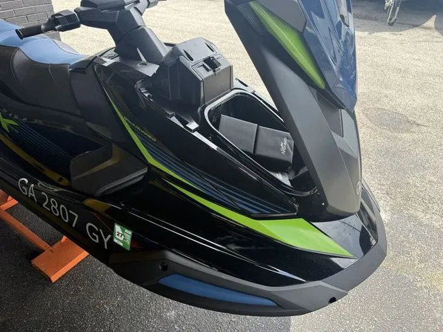 Slide: The Image of Yamaha VX Deluxe with Audio 2024 - 13