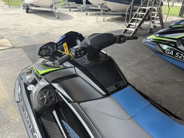 Slide: The Image of Yamaha VX Deluxe with Audio 2024 - 15