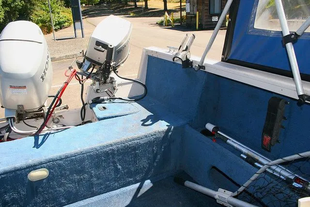 Slide: The Image of Crestliner 1600 Super Hawk 1999 - 11