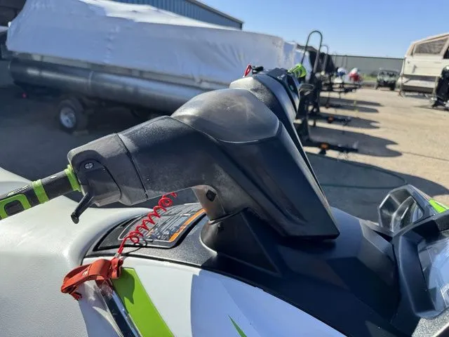 Slide: The Image of Yamaha VX 2018 - 20