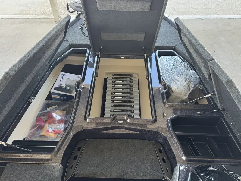 Slide: The Image of Skeeter ZXE20 2026 - 10