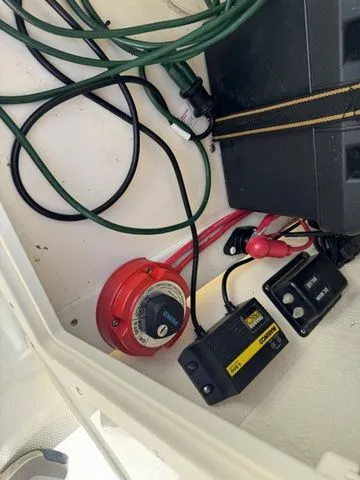 Slide: The Image of Boston Whaler 170 Montauk 2015 - 12