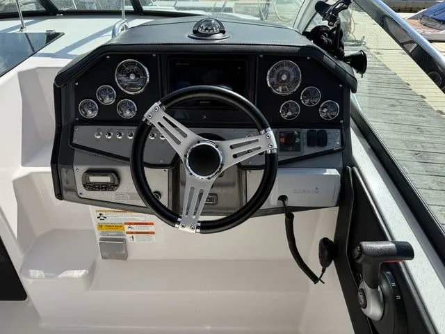 Slide: The Image of Four Winns V275 2016 - 13