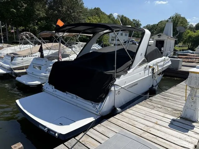 Slide: The Image of Four Winns V275 2016 - 17